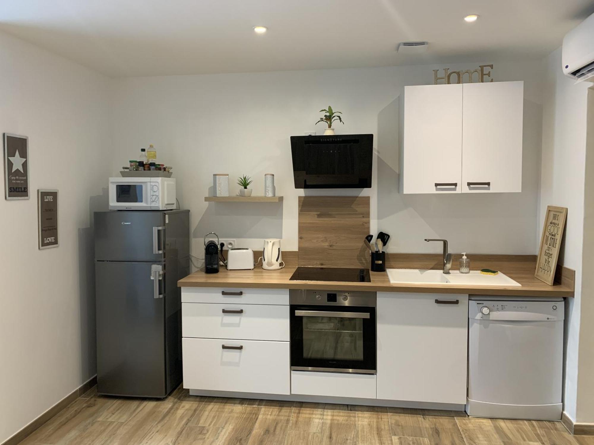 La Petite Maison De Mae-Andria Borgo  Eksteriør billede